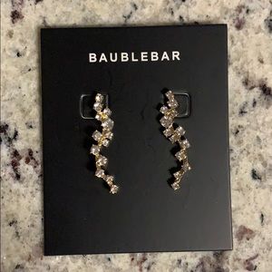 NWT BaubleBar Farrah Ear Crawler!